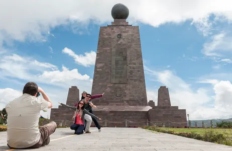 Quito Tour Cidade Metade do Mundo - Passeio de Dia Inteiro
