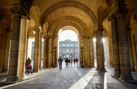 Paris Ticket Visita guiada ao Museu do Louvre e ingresso para o Museu Orsay