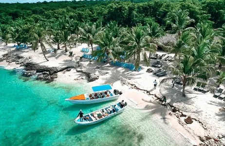 San Rafael del Yuma Tour Ilha Saona: Passeio de Lancha com Snorkel, Almoço e Piscinas Naturais