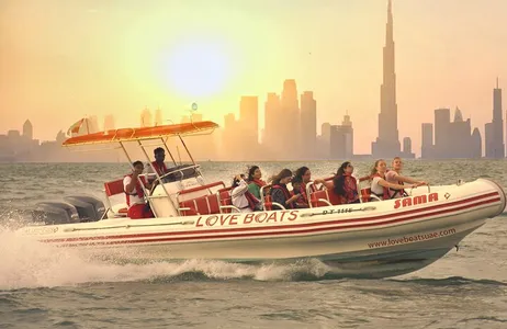 Dubai Tour Dubai Speedboat: Atlantis Cruise, Marina and Burj Al Arab Tour