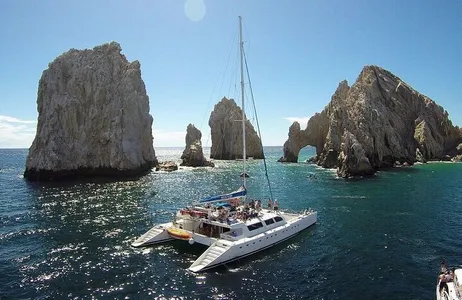 Cabo San Lucas Tour Cabo San Lucas Catamaran: Snorkeling, Open Bar, and Scenic Cruise