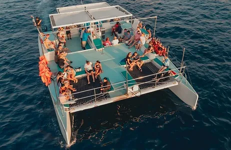 Cabo San Lucas Tour Cabo San Lucas Catamaran Cruise to Arco, Snorkeling, Open Bar and Snacks