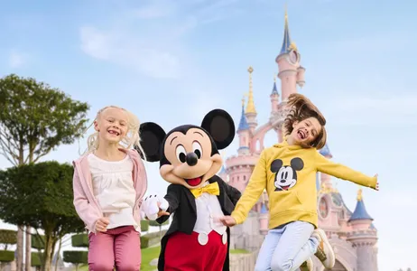 Paris Ticket Disneyland e cruzeiro pelo Sena