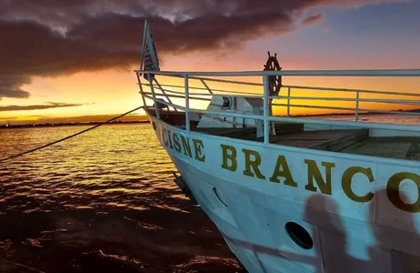 Porto Alegre Tour Barco Cisne Branco - Bilhete Navegação no Guaíba