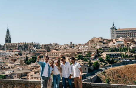 Madri Tour Medieval Toledo: Legends, Marzipan, and Swords Workshop Day Trip from Madrid