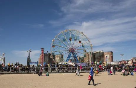 New York Tour New York City Neighborhoods with Optional Coney Island Guided Tour