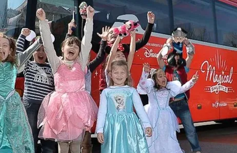 París Ticket Paris: Transfer de autocarro de ida do Aeroporto Charles de Gaulle para a Disneyland