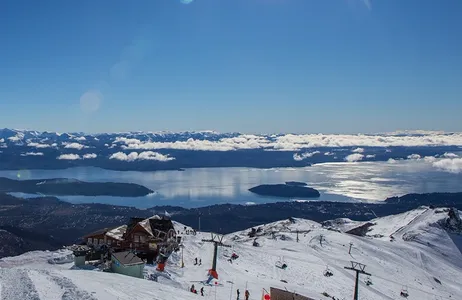 San Carlos de Bariloche Tour COMBO: Traslado ida e volta + Circuito Chico + Cerro Catedral (Hotel El Casco)