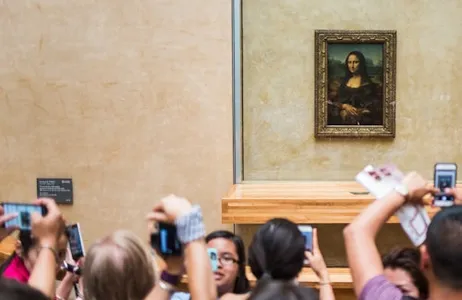 París Ticket Louvre Museum: Entrance ticket + Accommodation access to the "Mona Lisa"