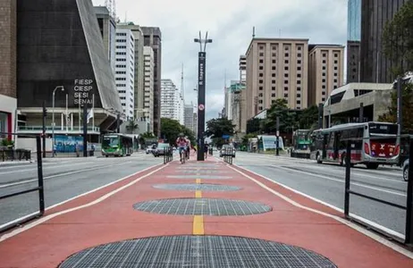 São Paulo Tour Walking Tour na Avenida Paulista 