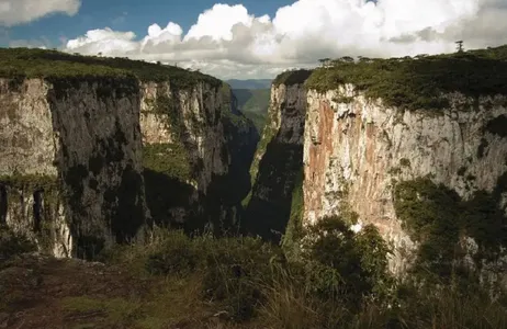 Gramado Tour Tour Cânion Itaimbezinho com Piquenique em Canela