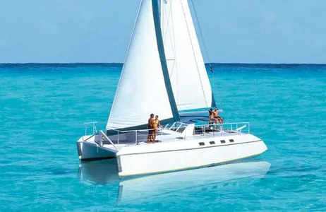 Cancún Tour Isla Mujeres Pleasure em Catamarã