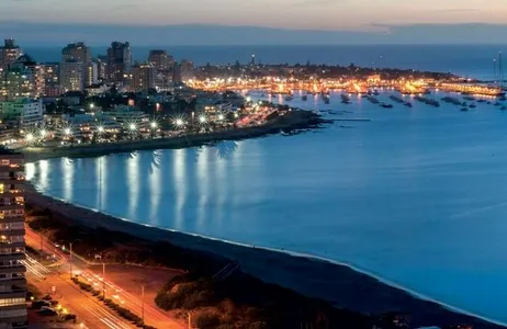 Buenos Aires Tour City tour em Montevideo saindo de Buenos Aires 