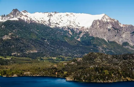 San Carlos de Bariloche Tour Circuito Chico com subida ao Cerro Campanario e Cerro Catedral com subida panorâmica saindo de Bariloche