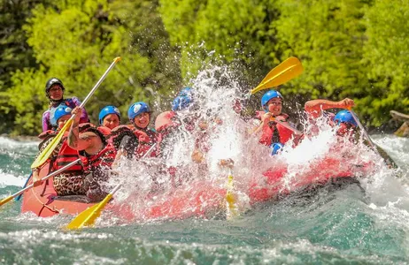 San Carlos de Bariloche Tour Experiência Rafting com transfer saindo de Bariloche