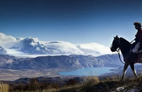 El Calafate Tour Estância (Fazenda) Cristina saindo de El Calafate