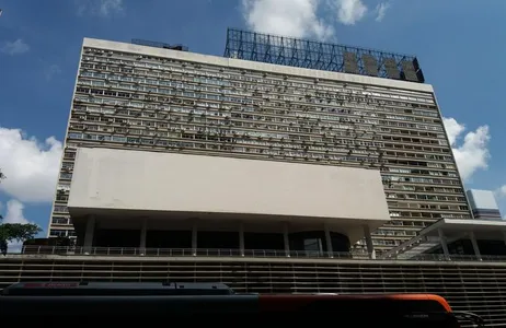 São Paulo Tour Walking Tour on Avenida Paulista (Collaborative) 