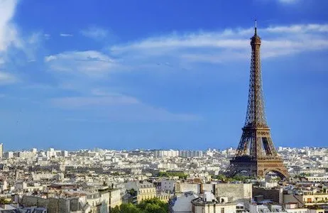 Paris Ticket Torre Eiffel: acesso prioritário ao cume + guia de áudio