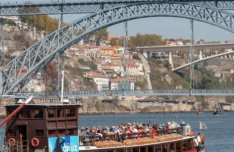 Porto Ticket Porto: Douro River Six Bridges Cruise from Ribeira