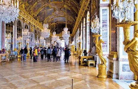 Versailles Ticket Palácio de Versalhes: entrada prioritária com guia de áudio + ida e volta de Paris