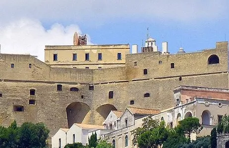 Naples Ticket Nápoles: Castel Sant' Elmo com cartão postal Pemcards