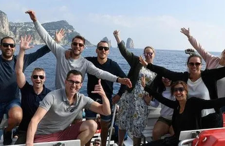 Capri Ticket Ilha de Capri: viagem de um dia saindo de Nápoles com passeio de barco pela ilha