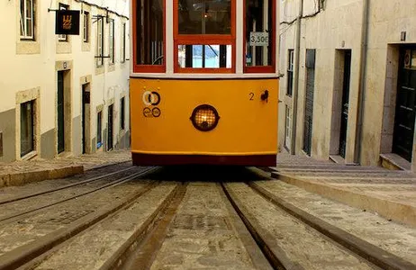 Lisbon Ticket Lisboa: passeio de bonde pelas colinas históricas