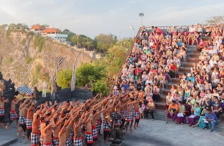 South Kuta Ticket Templo de Uluwatu e Kecak Dance Sunset Tour