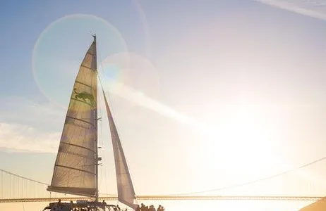 San Francisco Ticket Baía de São Francisco: cruzeiro de catamarã ao pôr do sol