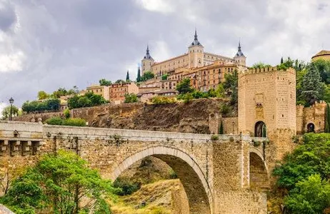 Madrid Ticket Toledo Full Day: Tapas e Vinhos