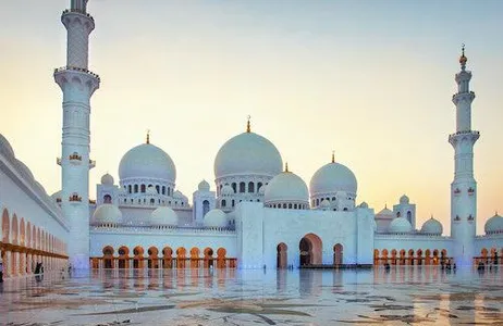 Abu Dhabi Ticket Mesquita Sheikh Zayed e excursão pela cidade de Abu Dhabi saindo de Abu Dhabi