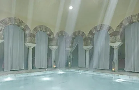 Córdoba Ticket Hammam Al Ándalus Córdoba: massagem e tratamento com pedras quentes