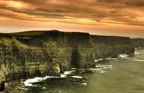 Dublin Ticket Penhascos de Moher, Abadia de Kilmachdough e cidade de Galway: viagem de um dia saindo de Dublin