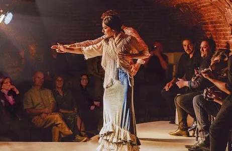 Madrid Ticket Show de Flamenco no Essential Tablao com uma bebida