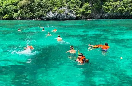 Phuket Ticket Excursão de meio dia para mergulho com snorkel nas 3 Ilhas Khai saindo de Phuket