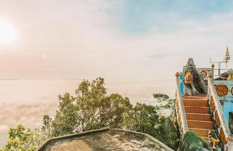 Krabi Ticket Tiger Cave Temple, Emerald Pool e Hot Springs Tour de Krabi: excursão de dia inteiro