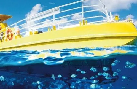 Cancún Ticket De Cancún: excursão de exploração subaquática em barco com fundo de vidro com bar aberto