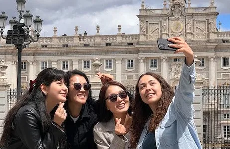 Madrid Ticket Palácio Real de Madri + Excursão aos Habsburgos