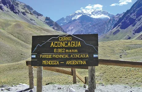 Mendoza Tour Visita a alta montanha saindo dos hotéis de Mendoza