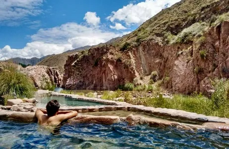 Mendoza Tour Full day Spa Termas de Cacheuta com almoço saindo de Mendoza