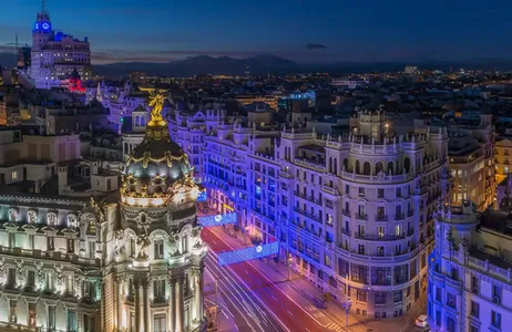 Madri Tour  Walking Tour in Portuguese with a Local Friend in Madrid 