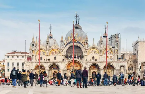 Venice Tour  Golden Basilica: Skip the line entry