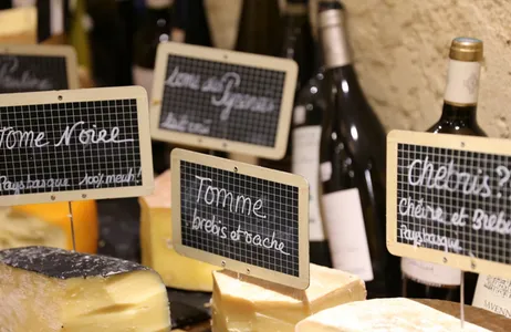 Degustação de queijo e vinho em Bordeaux