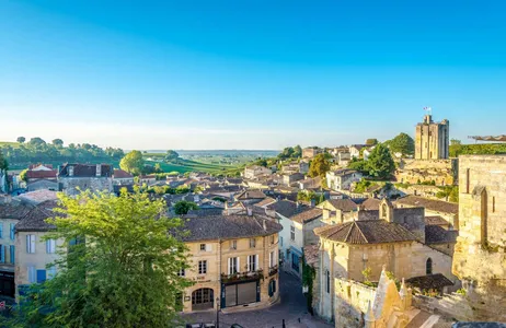 Bordeaux Tour Passeio bicicleta e degustação de vinhos em St. Emilion 