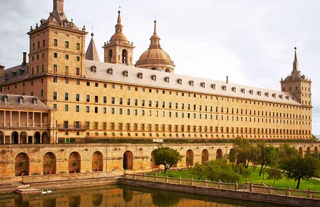 Madri Tour Combo: Tour El Escorial, Vale e Segóvia