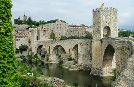 Barcelona Tour Besalú and Medieval Towns of Catalonia