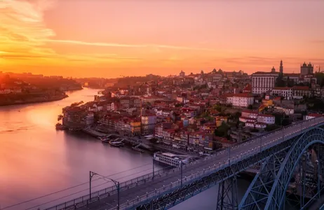 Porto Tour Passeio privativo na cidade do Porto com Prova de Vinhos