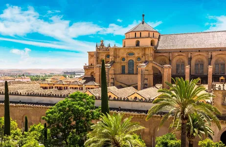 Seville Tour Tour privativo por Córdova e Mesquita Catedral