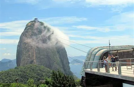 Rio de Janeiro Tour Tour um dia no Rio de Janeiro: Pão de Açúcar, Corcovado e City Tour 