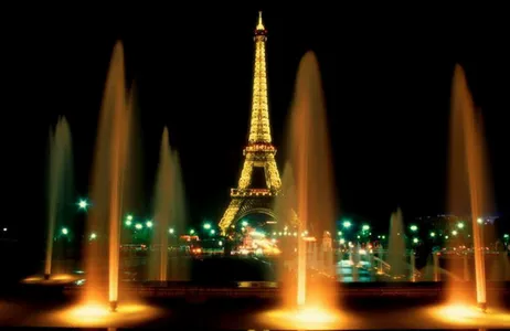 Paris Tour París de noche